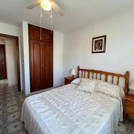 Atenas Solo Familias Serviplaya דירה