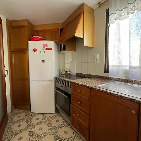 Atenas Solo Familias Serviplaya * גאנדיה